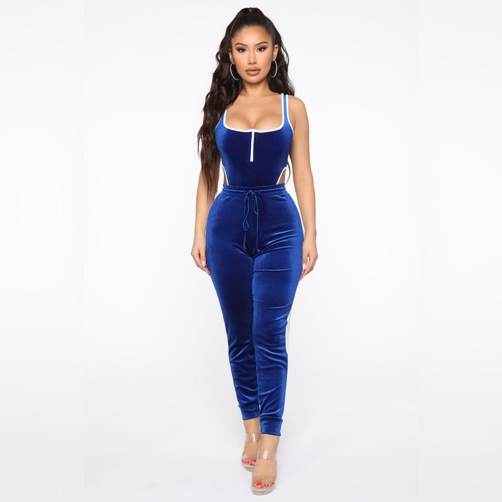🟡 Fashion Nova "In a Hurry" Velvet Pant Set - Royal Blue / Medium